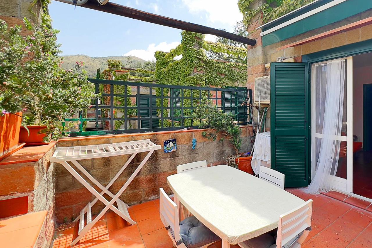 Bilocale Sant'Anna Vicolo Del Mughetto Villa Exterior photo